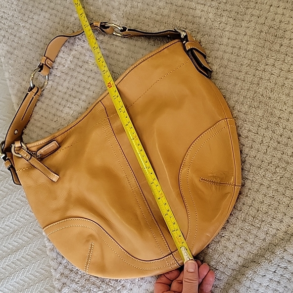 COACH HOBO - Picture 7 of 8